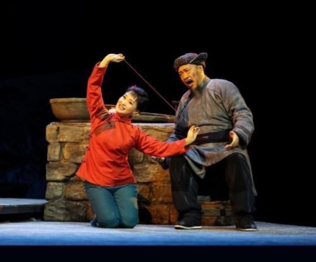 演出現(xiàn)場(chǎng)。學(xué)校供圖.jpg