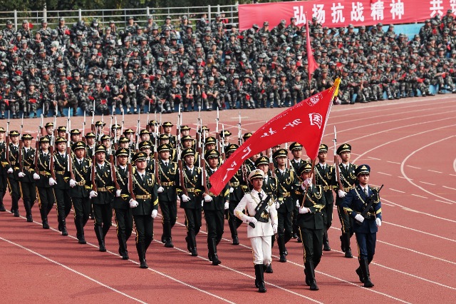 國旗護(hù)衛(wèi)隊(duì)展演2.jpg 國旗護(hù)衛(wèi)隊(duì)展演2.jpg